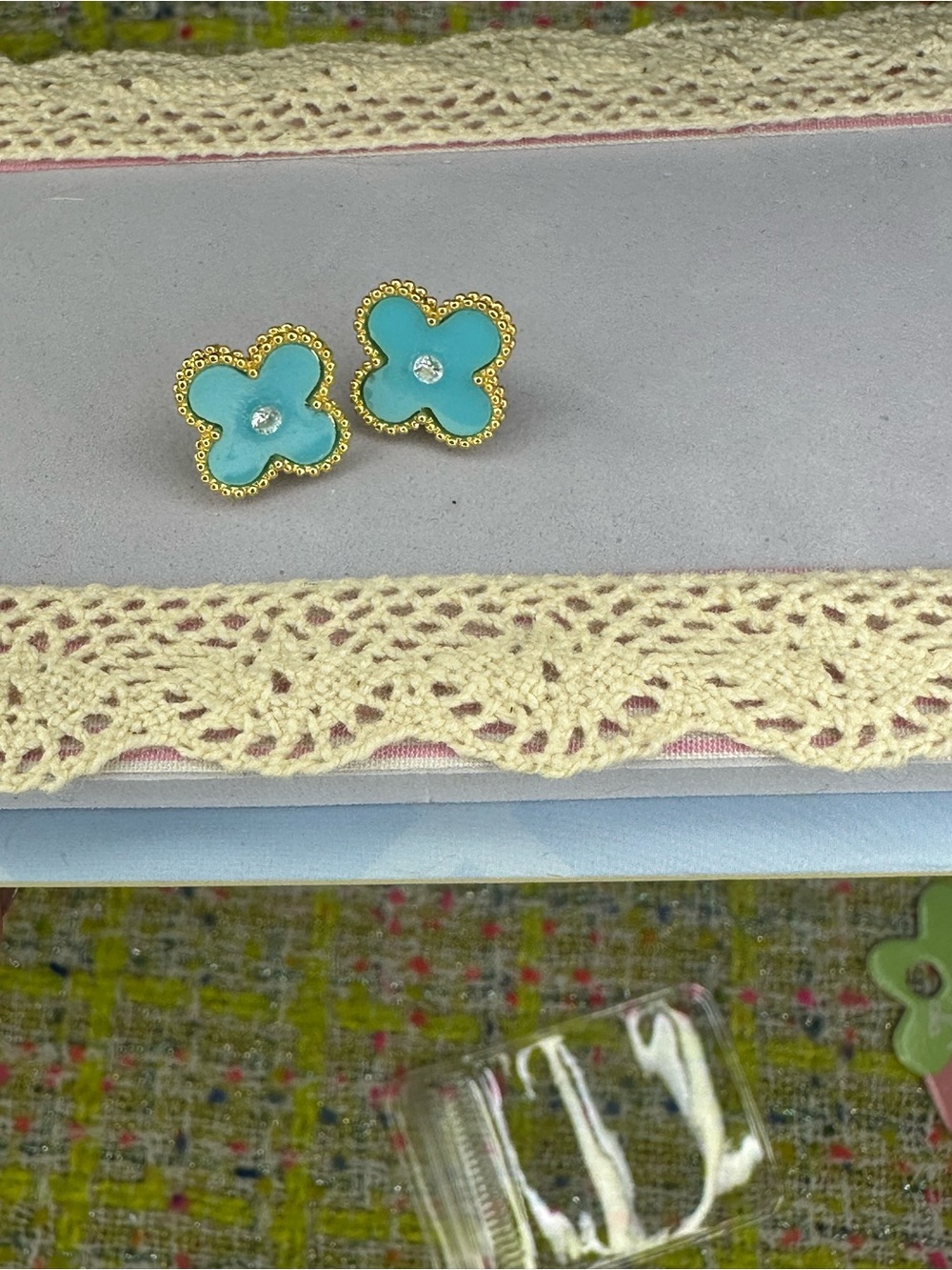 AA great Blue Flower Stud Earrings with Gold Trim